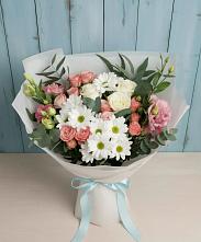 Букет цветов из:  Розы, Лизиантусы и Хризантемы в Армавире