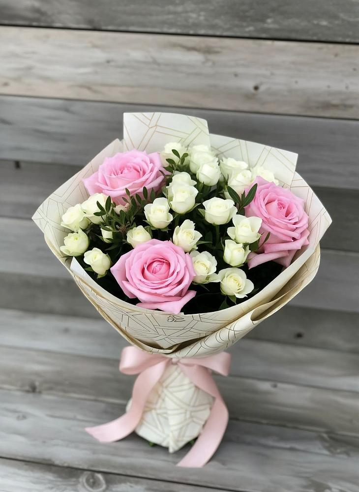 Букет цветов из: Розы в Армавире