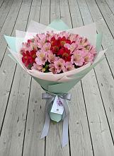 Букет цветов из:  Альстромерии в Армавире