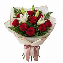 Букет цветов из:  Лилии и Розы в Армавире