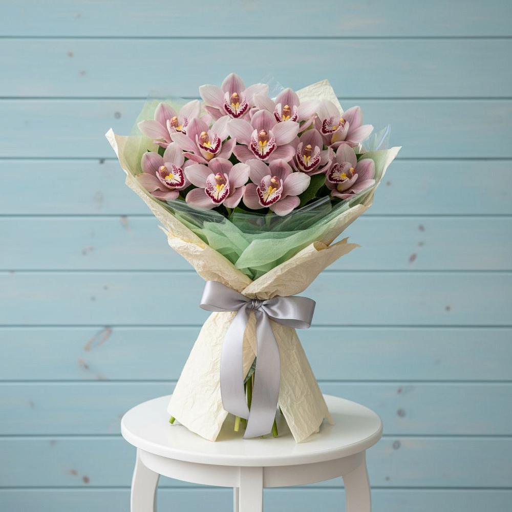 Букет цветов из: Орхидеи и Розы в Армавире