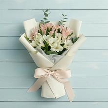 Букет цветов из:  Альстромерии в Армавире