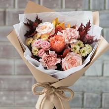 Букет цветов из:  Гвоздики, Хризантемы и Розы в Армавире