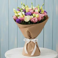 Букет цветов из:  Лизиантусы в Армавире